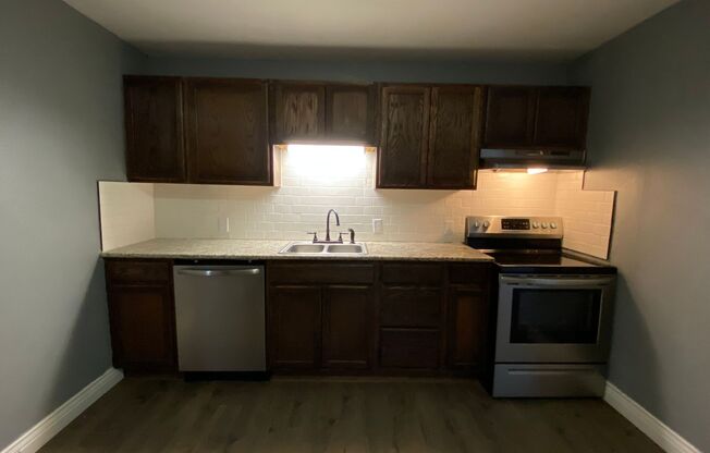 Large family home in Grape Creek!
