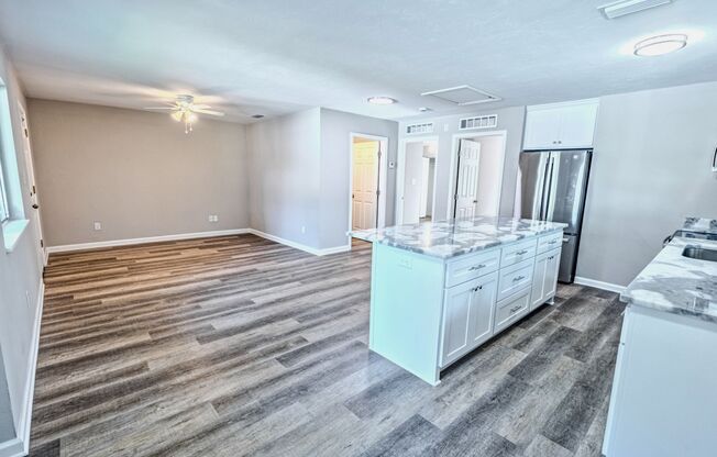 1410 Shallow Brook