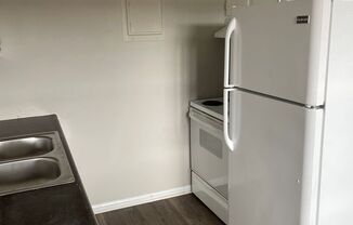 1 bed, 1 bath, 550 sqft, $750, Unit 803 L