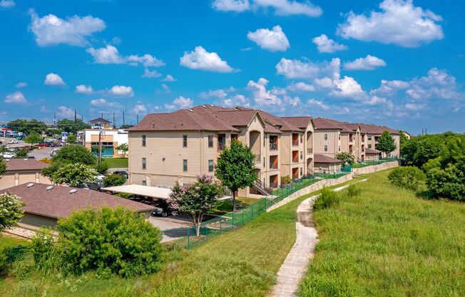 2 beds, 2 baths, 996 sqft, $1,299, Unit 4301