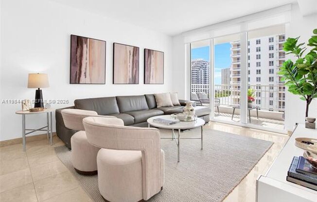 1 bed, 2 baths, 878 sqft, $3,500, Unit 801 Brickell Key Blvd # 907