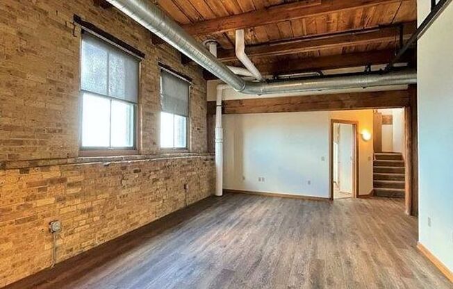 3 beds, 2 baths, 1,354 sqft, $2,650, Unit 508