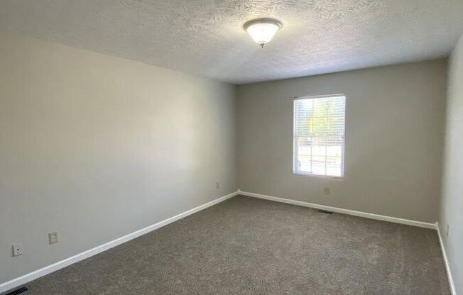 2921 BLAIRDON CIR