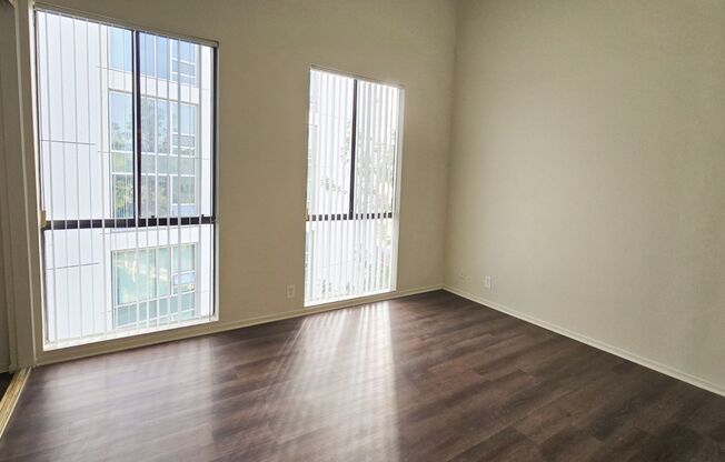 2 beds, 1.5 baths, 1,195 sqft, $4,098, Unit 411