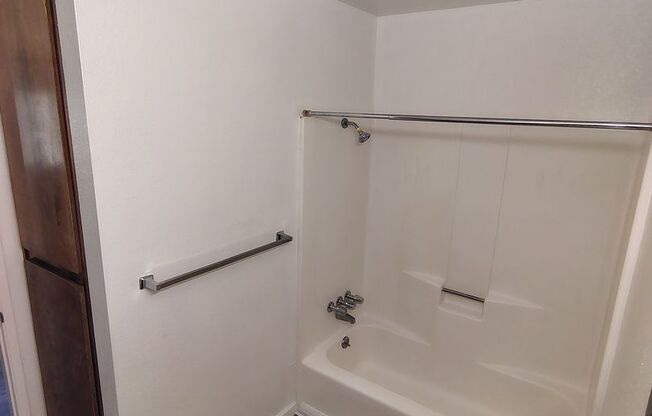 1 bed, 1 bath, $1,350, Unit 028