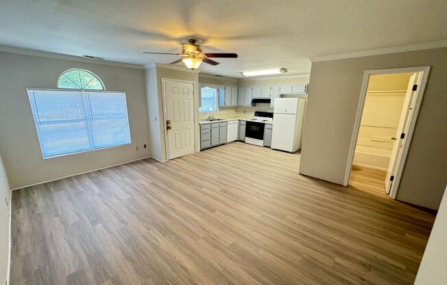 2bd/1ba Apt. close Downtown Salisbury & easy access to I-85