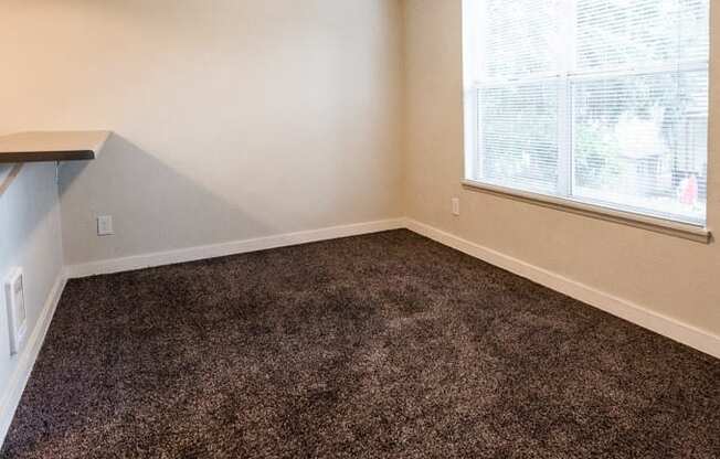 Tacoma Apartments - Sienna Apartments - Dining Room
