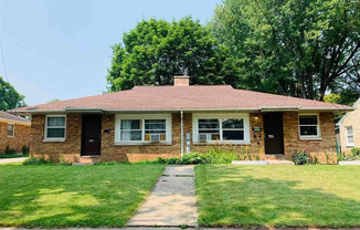 842 844 15 AVE