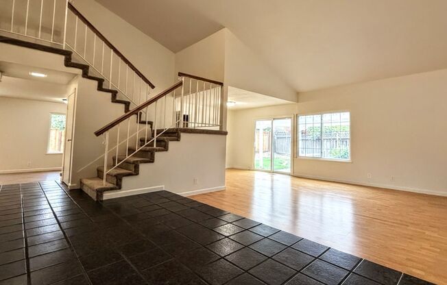 4BD/2.5BA - Spacious Santa Teresa Home with Large Landscaped Backyard