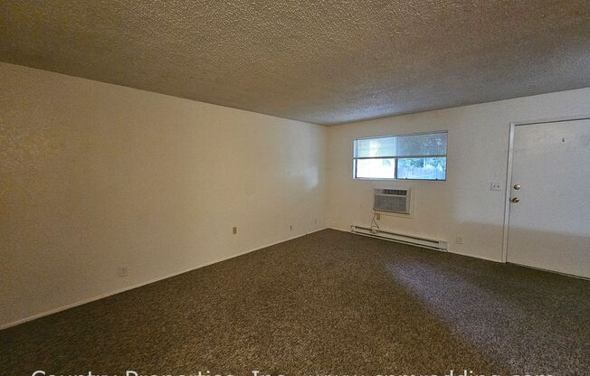 2 beds, 1 bath, $1,150, Unit #4