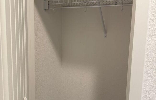 3 beds, 2.5 baths, $2,745, Unit UNIT 23102