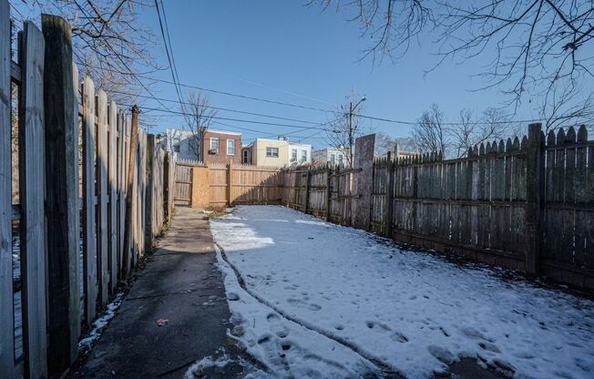 2 bedroom one bath townhouse in Wilmington