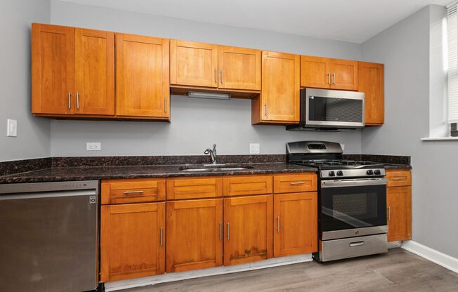 6235-45 S. Martin Luther King Dr.