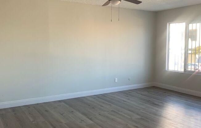 2 beds, 1 bath, $2,550, Unit 01