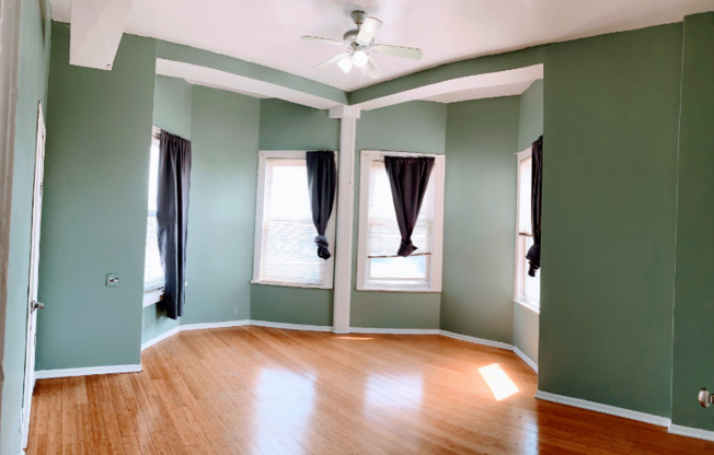 802 W 31st St Unit 2R