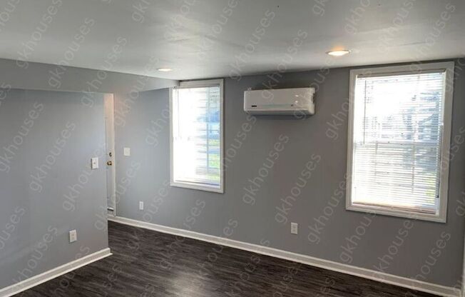8102 4 AVE S