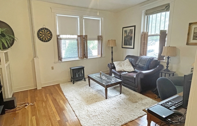 155 STRATHMORE RD