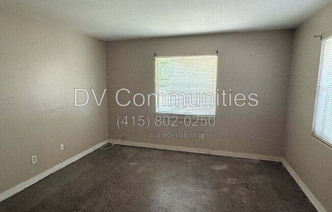 1273 S BETTY LN