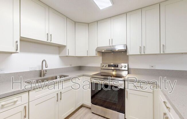 1442 Lusitana St. #101