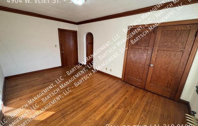 4904 W VLIET ST