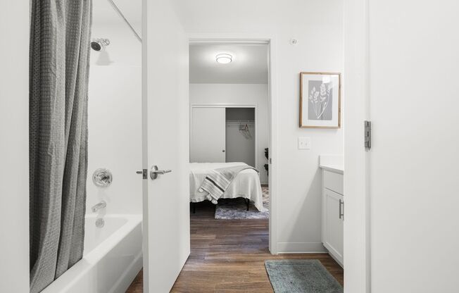 2 beds, 2 baths, 984 sqft, $1,673, Unit #327