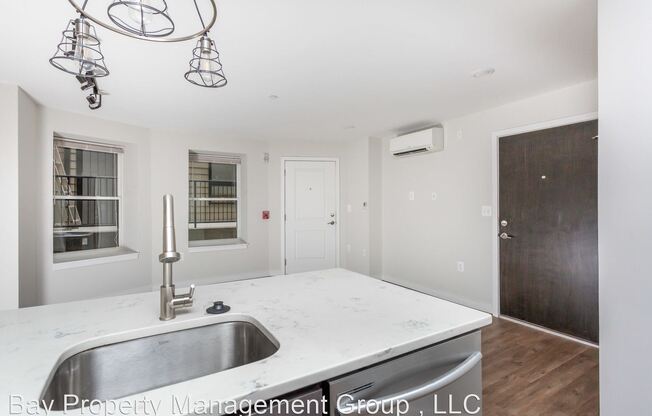For Rent: Stylish Urban Living at 815 Park Ave – Your City Oasis Awaits!