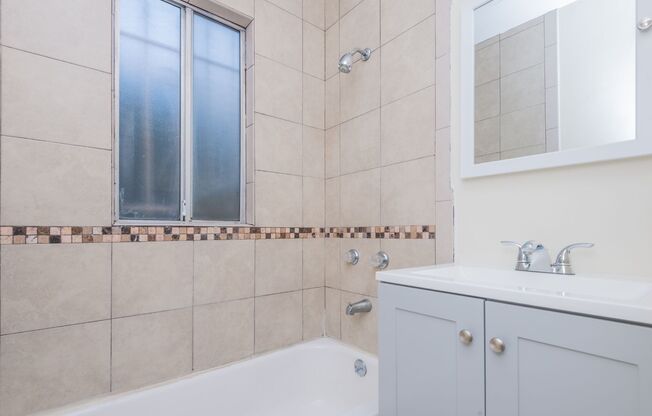 Studio, 1 bath, $1,533, Unit 1229 1/2 Citrus