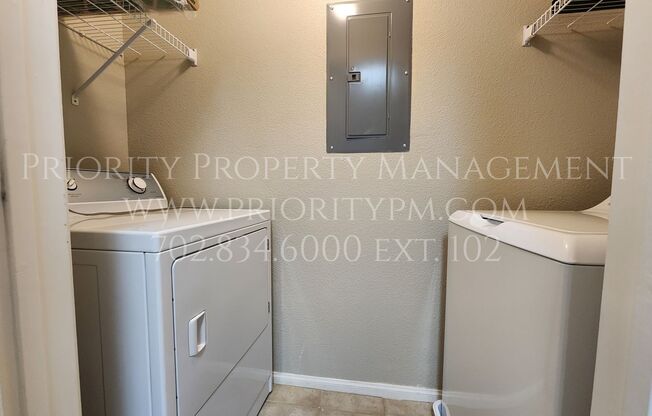 2 beds, 2 baths, $1,445, Unit Unit 2015