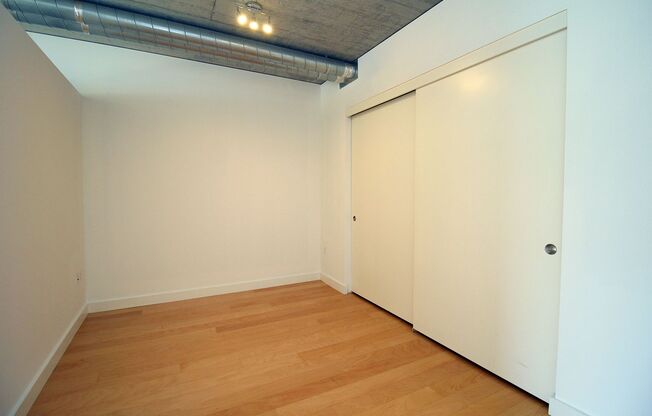 1 bed, 1 bath, $1,650, Unit # 808