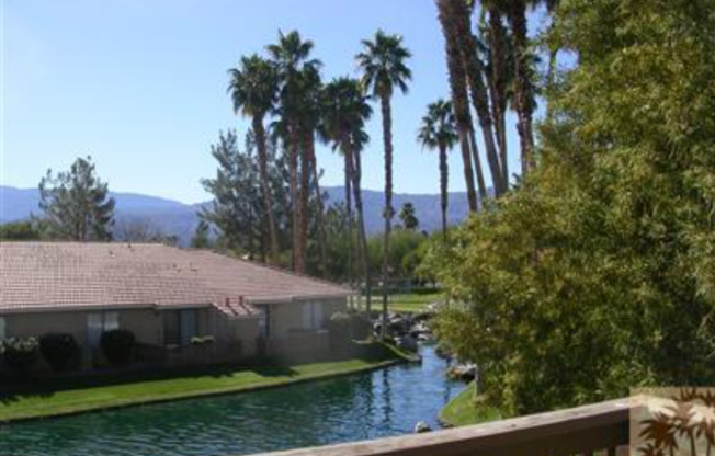 2 beds, 2 baths, $2,250, Unit # 92