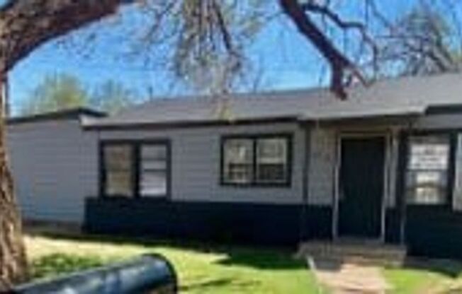 $0 First Month's Rent / $0 Deposit at Move-in