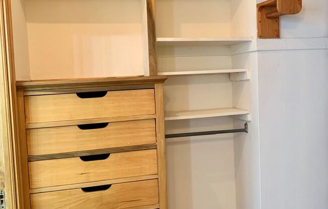 Studio, 1 bath, 300 sqft, $1,495, Unit 644-408