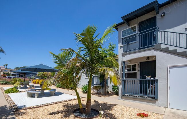 2 beds, 1 bath, $2,995, Unit 2073