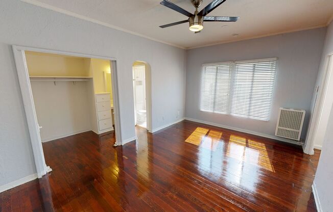 SYN - Warwick Apartments