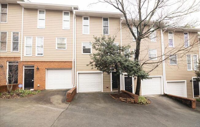 Beautifully Renovated 2/1.5 Townhome in Vibrant Poncey-Highland Location!