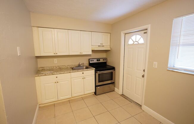 1116 NW 5th Ave