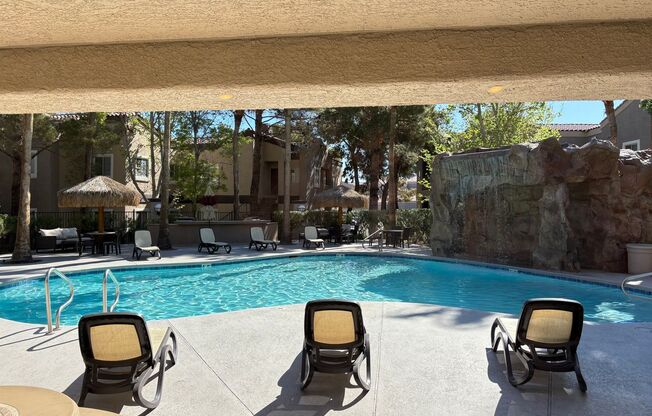 2 beds, 2 baths, $1,495, Unit #2040