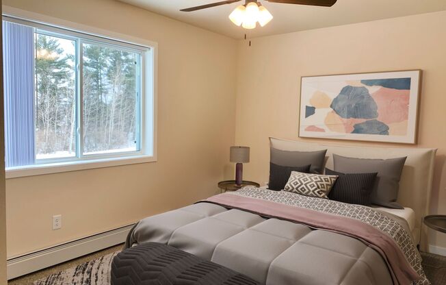 3 beds, 2 baths, 1,165 sqft, $1,490, Unit SH 1200-208