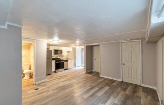 1410 N XAVIER