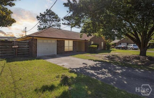703 TRAY CT