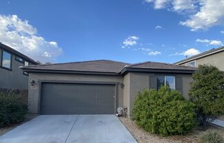 Spacious 3 Bed 2 Bath Home in Desirable Peoria Location