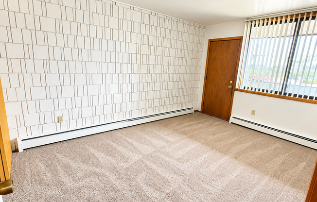 2 beds, 1 bath, 846 sqft, $1,299, Unit 7808 - 4
