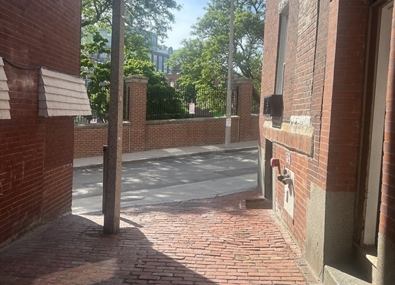 1 bed, 1 bath, $2,675, Unit 3