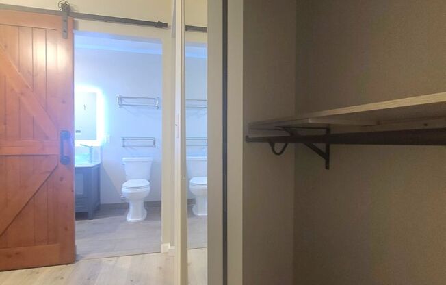 1 bed, 1 bath, 600 sqft, $1,200, Unit #18