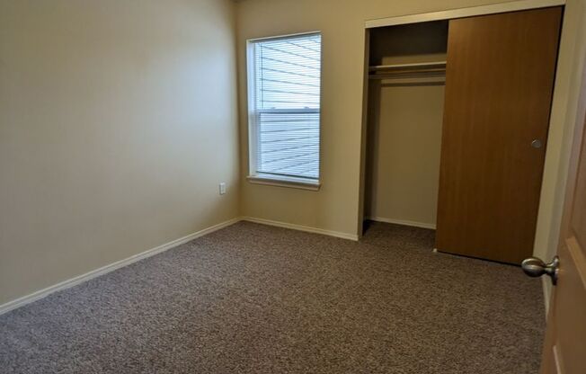 2 beds, 2 baths, 994 sqft, $1,200, Unit E106