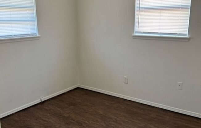 333 NW 80 ST