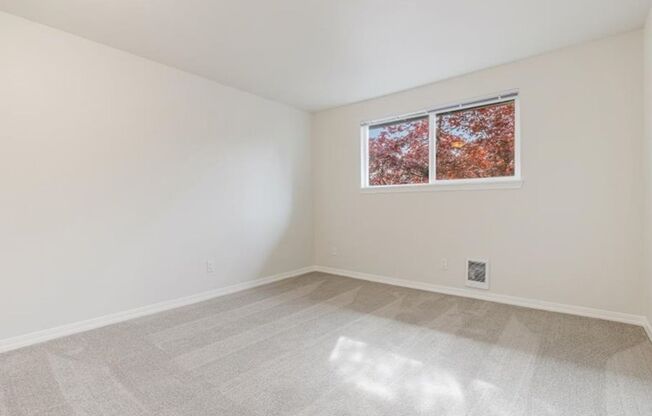 2 beds, 1 bath, 850 sqft, $1,500, Unit 28