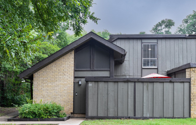 Beautiful condo in Oak Cliff