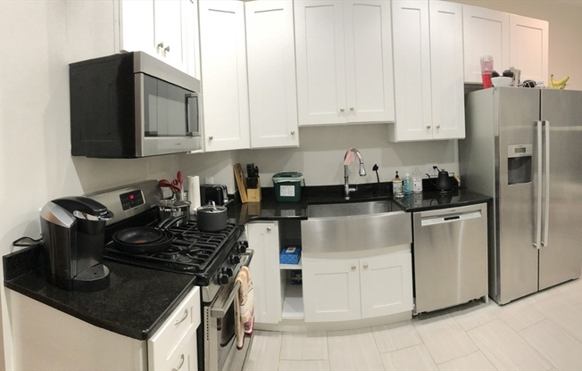 11 TUFTS ST