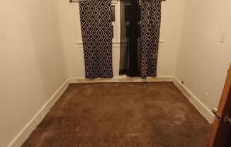 2 beds, 1 bath, $1,050